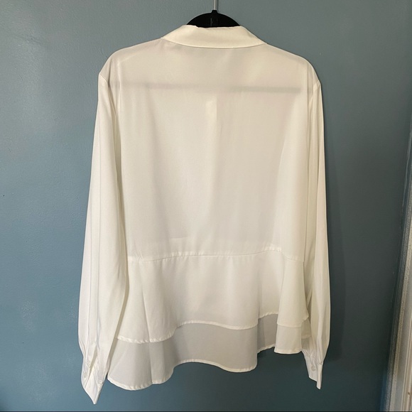 Fashion Nova Blouse - Picture 4 of 5